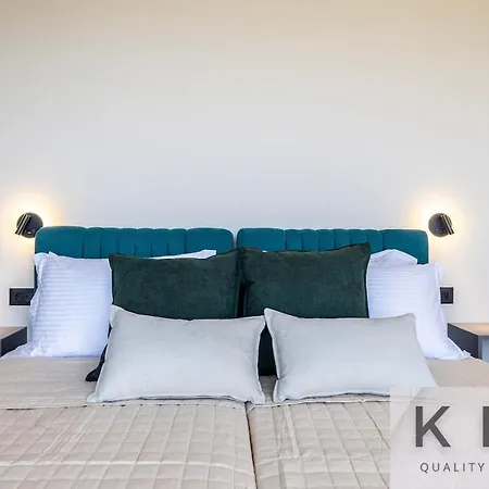 Villa Casa Del Sole With Infinity Pool In Mousata! *