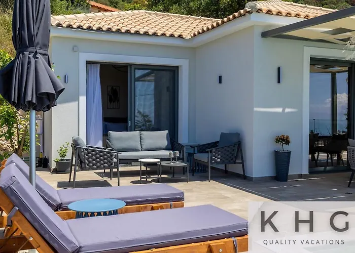 Villa Casa Del Sole With Infinity Pool In Mousata! Mousata