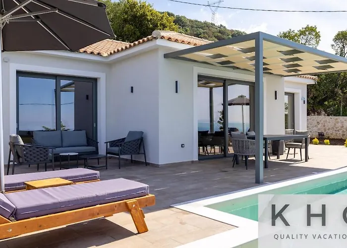 Casa Del Sole With Infinity Pool In Mousata! Villa Mousata