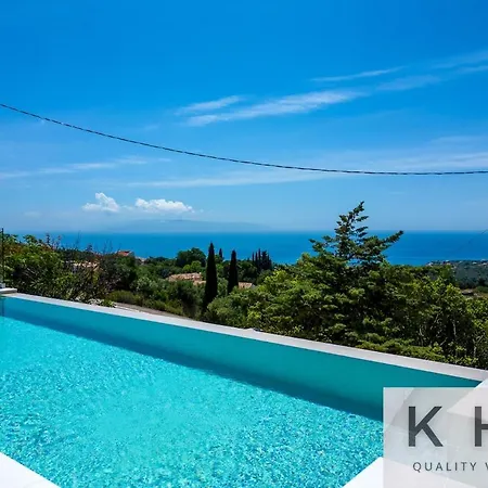 빌라 Casa Del Sole With Infinity Pool In Mousata!